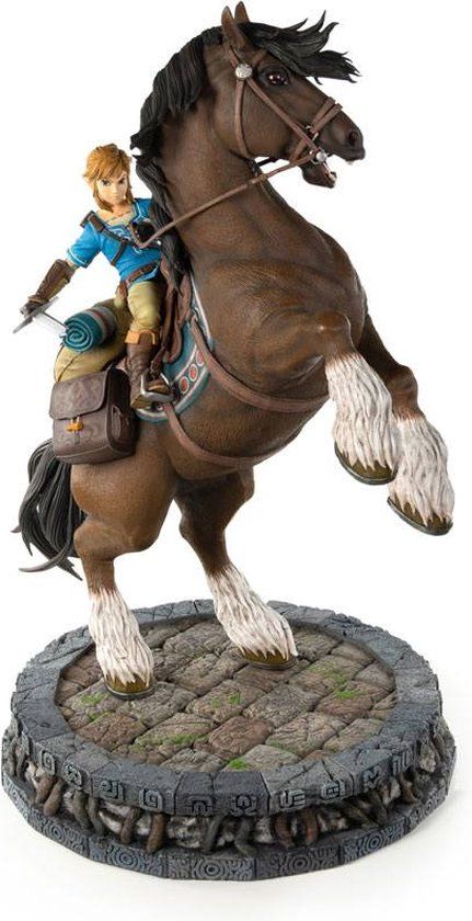 First 4 Figures The Legend of Zelda: Breath of the Wild - Link te Paard Standbeeld 56cm