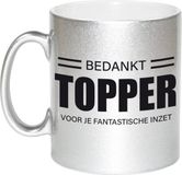 Bellatio Decorations Collega cadeau koffiemok - beker - Bedankt Topper - voor je fantastische inzet - zilver - werknemer/ personeel - afscheid / pensioen - 330 ml