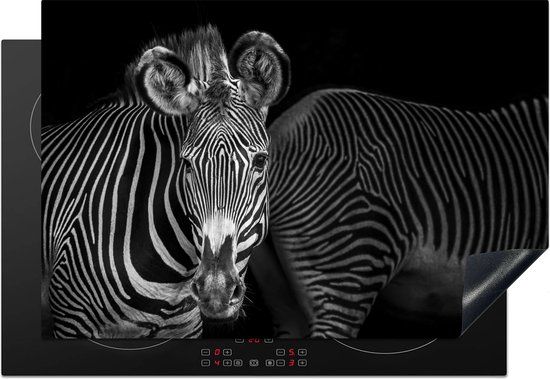 KitchenYeah® Inductie beschermer 77x51 cm - Zebra's op zwarte achtergrond - Inductiebeschermer voor inductiekookplaat