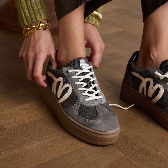 Manfield - Dames - Grijze suède sneakers - Maat 39