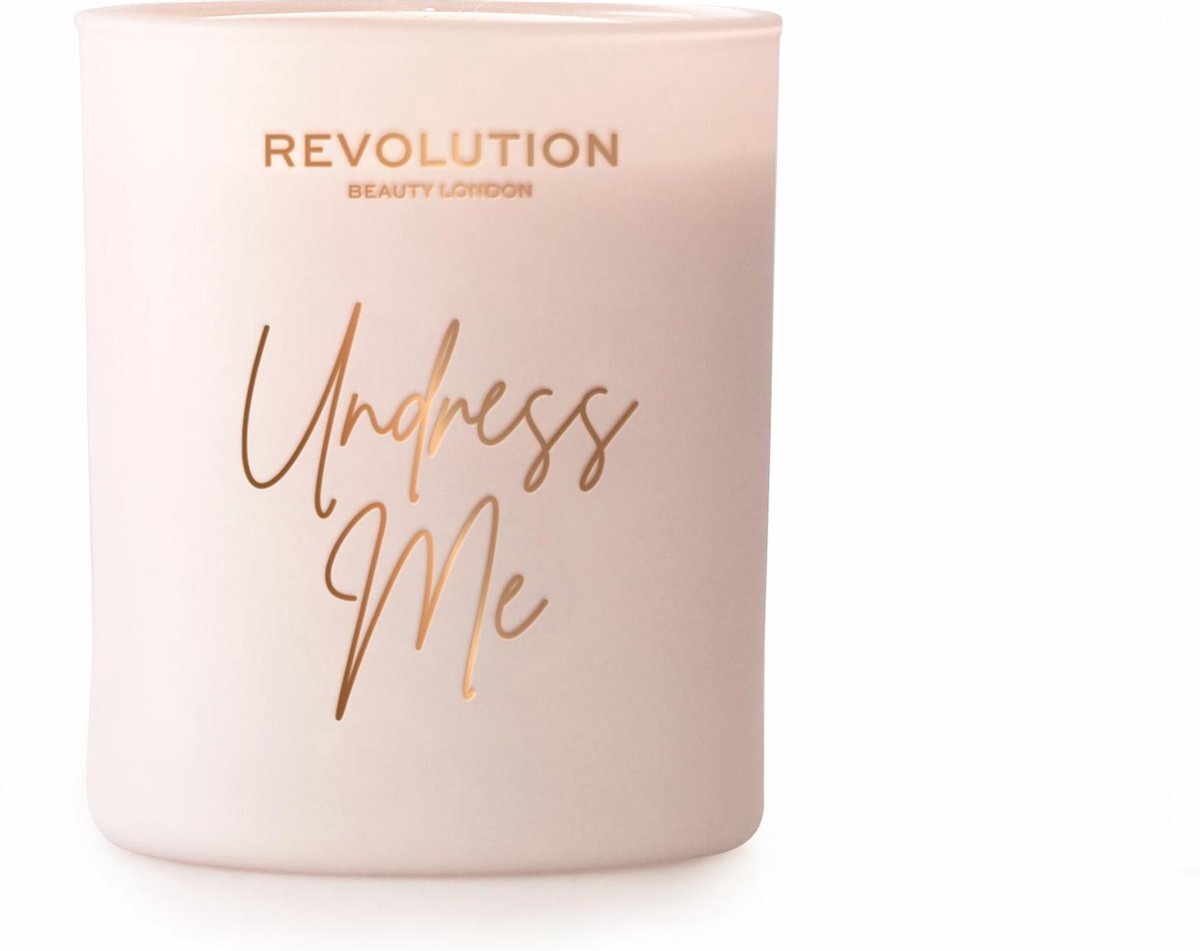 Makeup Revolution Scented Candle - Undress Me