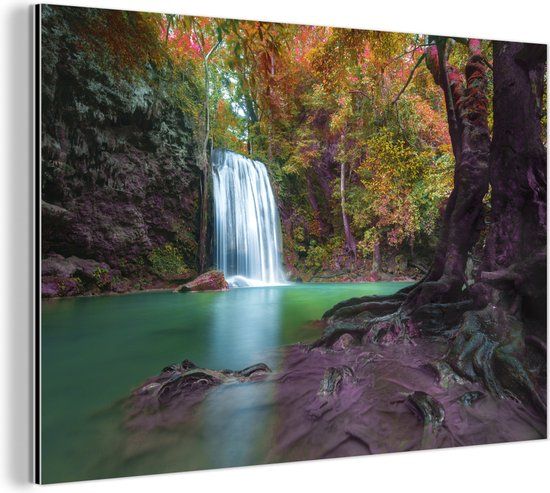 MuchoWow Wanddecoratie Metaal - Aluminium Schilderij Industrieel - Kleurrijke bladeren bij een waterval van het Nationaal park Erawan in Thailand - 150x100 cm - Dibond - Foto op aluminium - Industriële muurdecoratie - Voor de woonkamer/slaapkamer