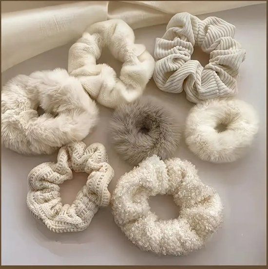 Merkloos / Sans marque 7 stuks scrunchie set beige wit creme mix