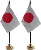 Merkloos / Sans marque Shoppartners Bv Japan tafelvlaggetjes - 2x stuks - 10 x 15 cm - met gouden standaard - H27 cm - landen versiering - feestartikelen