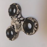 Health & Nature Bol Fidget spinner hand spinner zwart /wit