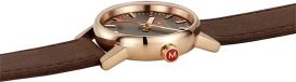 Mondaine MSE.30180.LG Evo2 Unisex Horloge - Bruin/Goudkleurig