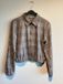 Geisha geruite blouse met borduursels - grijs/beige
