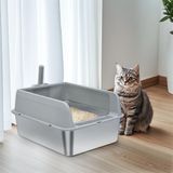 Merkloos Grote, gedeeltelijk open kattenbak van roestvrij staal met schep