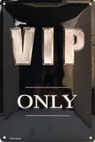 I&S/Les I&S Metalen bord reliëf 30x20 cm Vip only