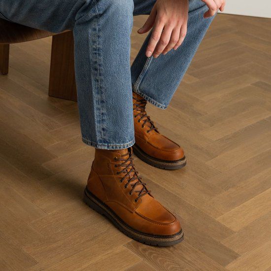 Manfield - Heren - Cognac leren veterboots - Maat 42