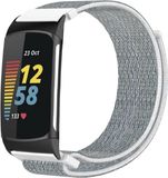 Strap-it Fitbit Charge 5 nylon bandje - zeeschelp
