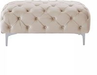 Vente-unique EDWINA Beige Fluwelen Chesterfield Poef