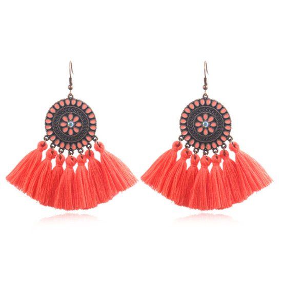 Deja Jewels Lookinggoodtoday Bohemian Ibiza oorbellen hangers met katoenen kwastjes kleur roze