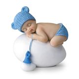 Mopec Beeldje Baby Blue Slapend op ei, 7,5 x 8 cm.
