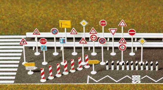 Busch & Müller VERKEHRSZEICHEN H0