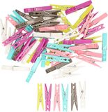 Merkloos Wasknijpers set - 50 stuks - gekleurd - kunststof - 7 cm