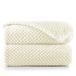 DecoKing Henry knuffeldeken 220 x 240 cm crème microvezel woondeken sprei fleece zacht behaaglijk Scandinavische stijl ecru