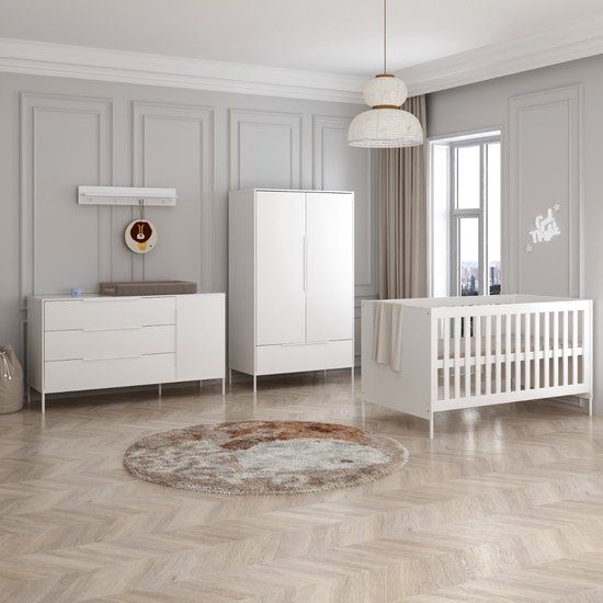 Born Lucky Santiago Meegroei Babykamer 3 Delig Compleet – Baby bed 70x140 cm – Commode – Kast – Wit
