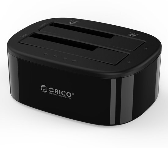 Orico - Dual bay USB 3.0 docking station voor 2.5 / 3.5 inch harde schijven met kloon functie - HDD/SSD - Incl. Datakabel en stroomadapter - LED-indicatoren - Hoogglans / Mat Zwart