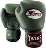 Twins Special Bokshandschoenen BGVL3 Militairy Green 10oz