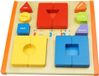 Puzzle en bois avec formes à trier et blocs