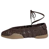 ADIDAS ORIGINALS Ballerina 'Taekwondo Mei' chocoladebruin
