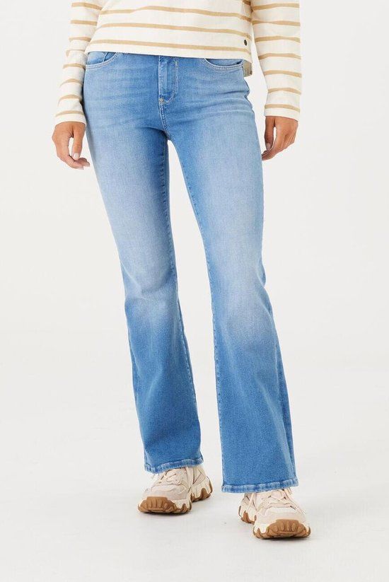 GARCIA Celia Flared Jeans - Women - Blue - W32/L30
