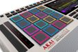 AKAI Professional MPC Live III Retro Zwart