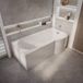 Hudson Reed Baignoire-douche Blanc brillant Forme P Côté droit | 167,5cm x 85cm | avec Panneau avant, Panneau latéral, Siphon de baignoire et Ensemble bonde et trop-plein | Belstone