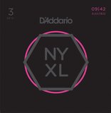 D'Addario NYXL0942-3P 09-42 Super Light Nickel Wound snaren voor elektrische gitaar (3 sets)