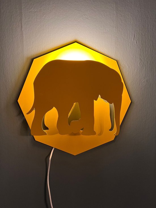 Phanti - Wandlamp - Kinderlamp - Dierenlamp - Lokaal product - Handgemaakt - Olifant - staal - Geel - 44cm - Cadeau