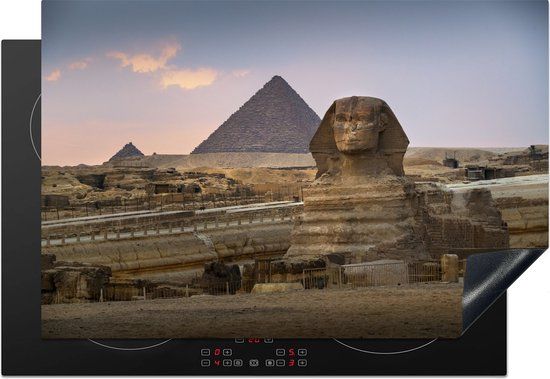 KitchenYeah® Inductie beschermer 77x51 cm - De Sfynx voor Egyptische piramides onder zonsondergang - Inductie kookplaat accessoire