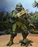 NECA Universal Monsters x Teenage Mutant Ninja Turtles Scale Action Figure Leonardo as the Creature 18 cm