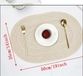 Merkloos Set van twee ovale geweven placemats van stof, beige, groot