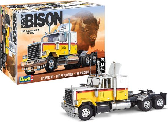 Revell Chevy Bison Semi Truck 1:32 Model Kit - 70 Parts - Plastic - Level 4 - 12+