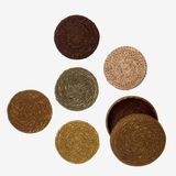Madam Stoltz Onderzetters Zeegras in Houder – Set van 5 Warme Kleuren – Ø 12 cm