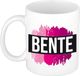 Bellatio Decorations Bente naam cadeau koffie mok - beker - met roze verfstrepen - Cadeau collega - moederdag - verjaardag - juf - coach - 300 ml - wit
