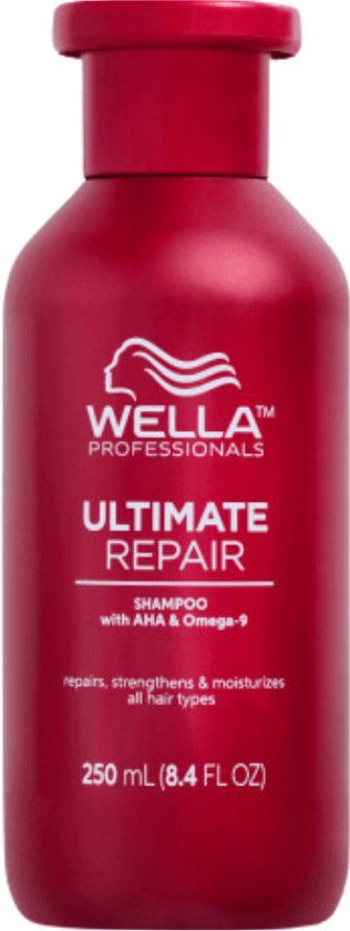 Wella Professionals Ultimate Repair Shampoo - 250 ml