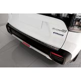 Zwart Suzuki Zwart RVS Achterbumperprotector compatibel met Suzuki S-Cross II 2022- 'Ribs'
