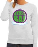 Bellatio Decorations Shoppartners Bv Foute kersttrui kerstbal paars op grijze sweater voor dames - L