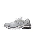 Saucony Progrid Triumph 4 Lage Sneakers Unisex Zilverkleurig Maat 43
