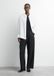 Comma - Broek met krijtstrepen en kettingdetail - W38 X L34 - Zwart