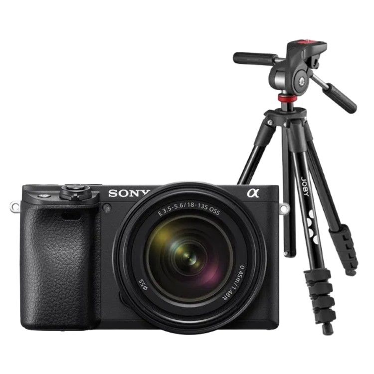 Sony A6400 + 18-135 OSS + Joby Tripod