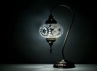 Halay Mozaïek Lamp - Tafellamp 19 cm - Hoogte 42 cm - Handgemaakt en Authentiek - Wit en Kleurrijk