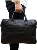 DSTRCT State Street 730 Laptoptas 17 inch Zwart Leer