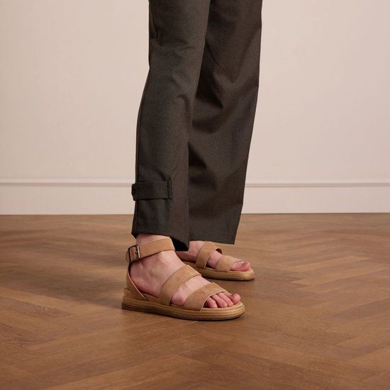 No Stress Dames Beige suède plateau sandalen maat 39