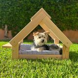 Skraut Home - Hondenhok in natuurlijke kleur – bed van natuurlijk hout FSC voor kleine en middelgrote honden en katten – huis voor dieren – 2 bakhouders. 76 x 44 x 55 cm