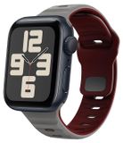 Wigento Polisband Siliconen Golvende Structuur Apple Watch SE 2023 44mm Grijs/Bordeauxrood
