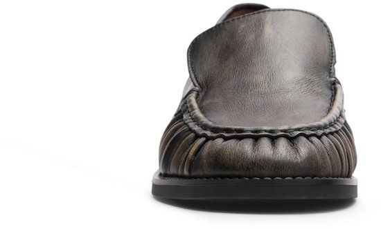 Sacha - Dames - Greywashed leren loafers met rimpel design - Maat 42