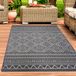 Tapis d'intérieur et d'extérieur avec design ethnique – Motif moderne en anthracite et crème. Dimensions : 120 x 160 cm
